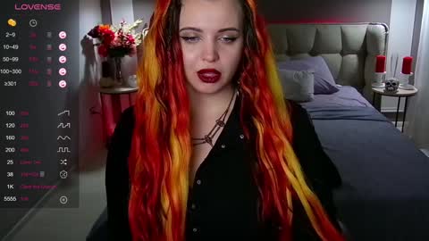 Maya Mils online show from January 25, 4:23 am