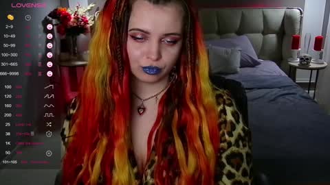 Maya Mils online show from January 29, 4:36 am