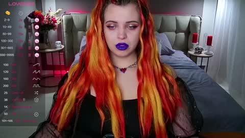 Maya Mils online show from February 3, 1:09 am