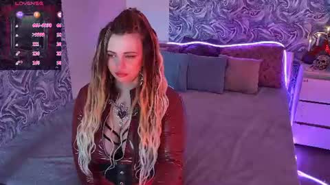 Maya Mils online show from June 24, 1:15 am