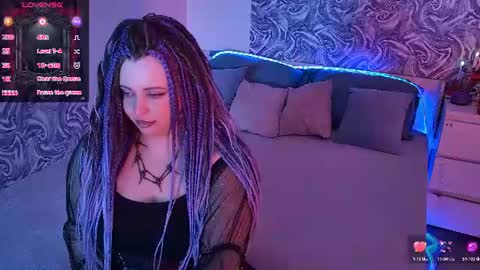 Maya Mils online show from August 2, 1:04 am