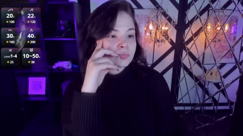 Woman online show from January 8, 1:31 pm