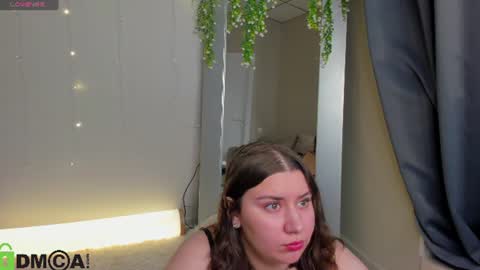 Maya online show from June 20, 1:19 am