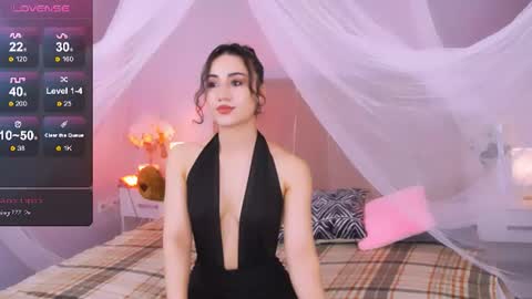 Snapshot of maya_rogerss chatting on June 11, 2:59 pm Maya online show from June 11, 2:59 pm