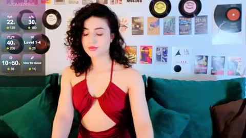 Snapshot of maya_rogerss chatting on June 24, 2:49 pm Maya online show from June 24, 2:49 pm