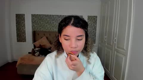 Maya online show from September 23, 2:14 am