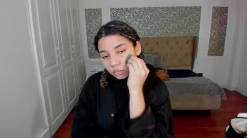 Maya online show from October 1, 2:28 am