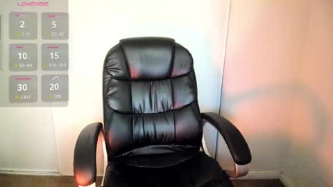 mayaamor online show from November 24, 1:00 pm