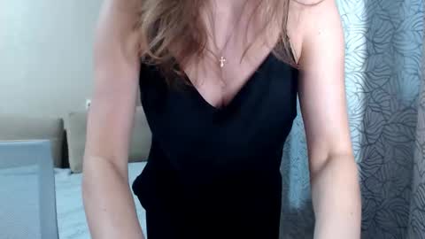 Maya online show from March 17, 7:28 pm