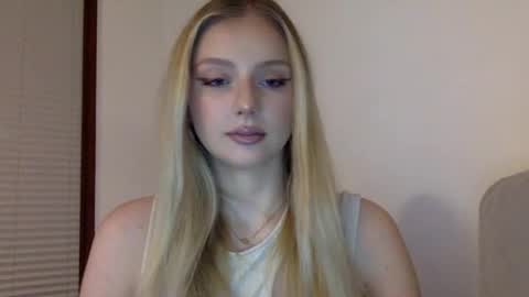 mayaflirt online show from February 22, 4:27 pm