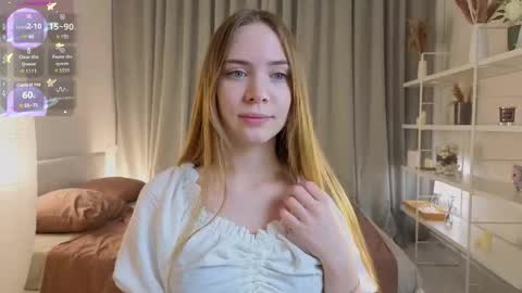 Snapshot of mayagreet chatting on November 17, 9:09 pm My name is Kara online show from November 17, 9:09 pm