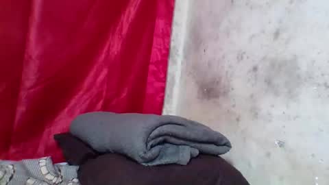 Snapshot of mayajadorelie chatting on November 17, 5:35 am charlesia online show from November 17, 5:35 am