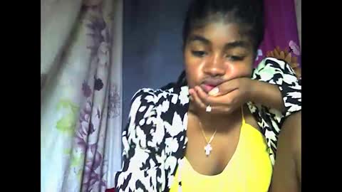 Snapshot of mayajadorelie chatting on December 14, 7:29 pm charlesia online show from December 14, 7:29 pm