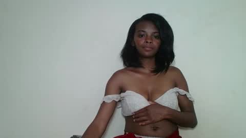 mayalabelle online show from November 23, 6:30 pm