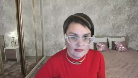 Snapshot of mayanoire chatting on June 13, 7:23 pm Maya online show from June 13, 7:23 pm
