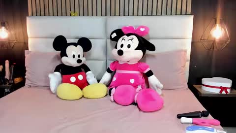 Nicolle Ruselle   Hello my lovely  schedule for great fun from  630 am and end 800 pm Colombian time I wait for you online show from February 24, 8:58 pm