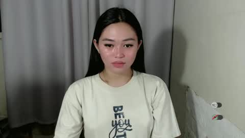 mayasally_ online show from January 10, 9:44 am