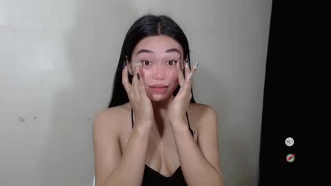 mayasally_ online show from February 6, 1:10 pm