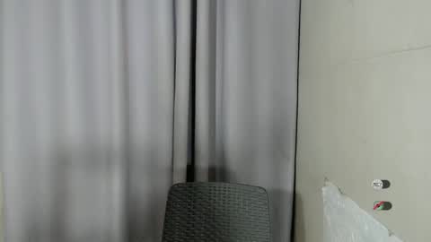 mayasally_ online show from February 27, 7:01 am