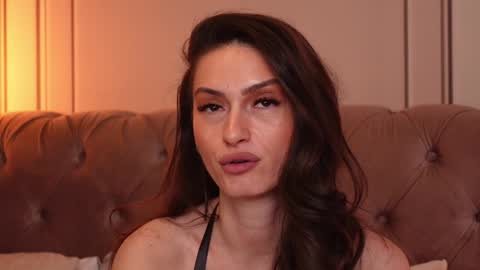 MayaVixxen online show from February 7, 6:14 am