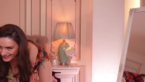 MayaVixxen online show from February 25, 5:52 am