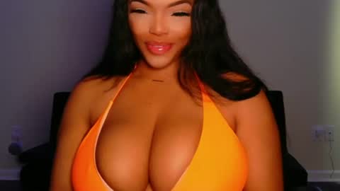 MayBabi online show from June 24, 1:10 pm