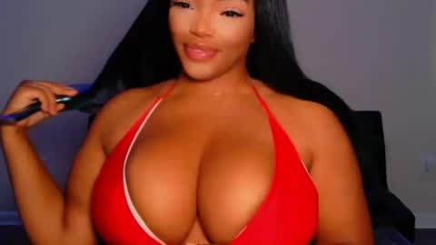 MayBabi online show from July 30, 12:26 pm