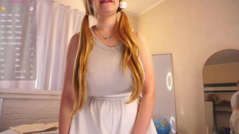 Milina online show from April 28, 2:27 am