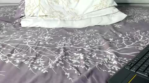 Maybelline69 online show from February 10, 9:30 pm