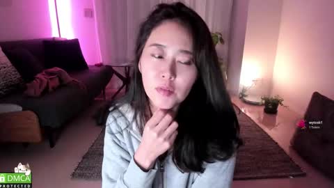 Snapshot of maybenanako chatting on January 17, 9:29 pm Nanako online show from January 17, 9:29 pm