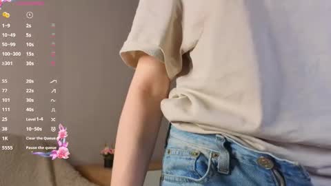 Snapshot of maydacarls chatting on October 27, 4:49 am My name Casey online show from October 27, 4:49 am