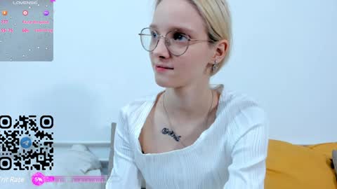 Snapshot of maydaguy chatting on January 6, 12:46 pm Megan online show from January 6, 12:46 pm