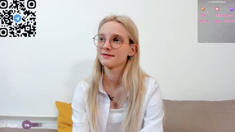 Snapshot of maydaguy chatting on January 25, 12:37 pm Megan online show from January 25, 12:37 pm