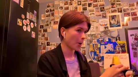 Rose online show from March 11, 8:26 pm