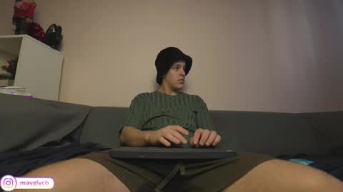 Slava and Alextatto online show from February 22, 7:01 am