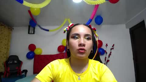 Maylin  online show from June 18, 4:24 am
