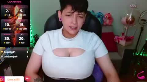 Mayle kan online show from July 10, 5:59 pm