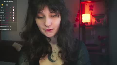 Snapshot of maymary_ chatting on July 25, 6:11 am Mary . online show from July 25, 6:11 am