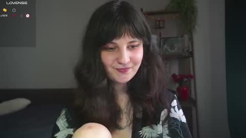 Snapshot of maymary_ chatting on August 6, 5:53 am Mary . online show from August 6, 5:53 am