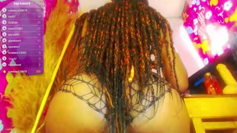 Snapshot of mayo_771804 chatting on December 19, 6:45 pm Karol black18 online show from December 19, 6:45 pm