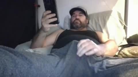 Dad bod 43 online show from February 14, 3:31 pm