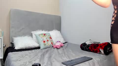 mayte online show from June 12, 10:08 pm
