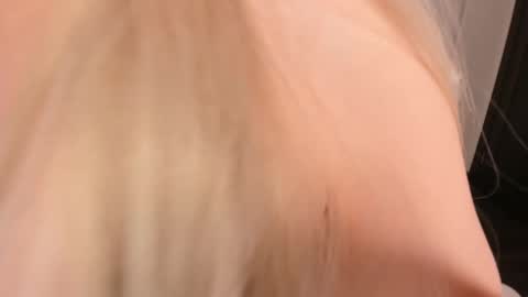  Mila  online show from December 19, 5:14 am