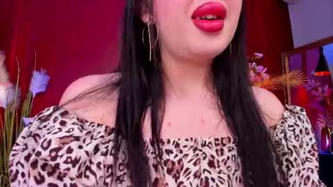 Snapshot of mayzzi chatting on July 18, 7:39 pm MayaLevi online show from July 18, 7:39 pm