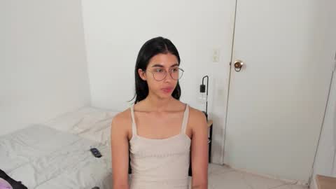 mazikeen_18 online show from March 12, 2:12 pm