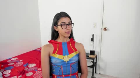 Snapshot of mazikeen_18 chatting on May 28, 1:08 pm mazikeen_18 online show from May 28, 1:08 pm