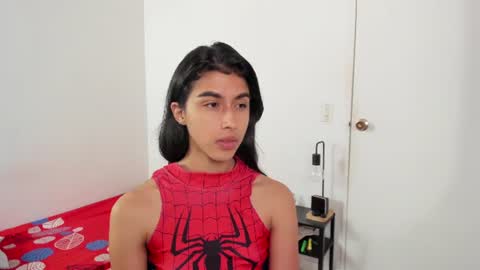 Snapshot of mazikeen_18 chatting on June 15, 1:46 pm mazikeen_18 online show from June 15, 1:46 pm