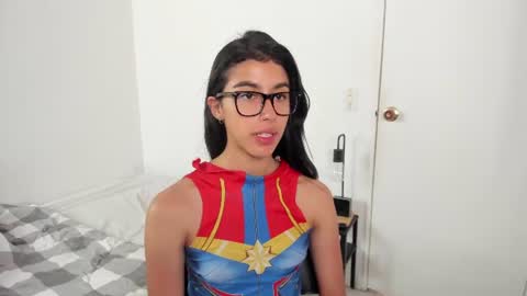 mazikeen_18 online show from June 29, 1:33 pm