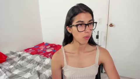 mazikeen_18 online show from July 23, 1:42 pm