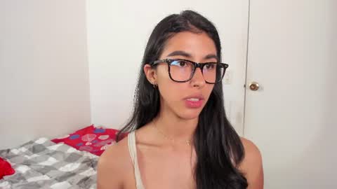 mazikeen_18 online show from July 28, 3:21 pm